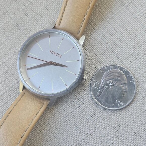 Nixon Women Wristwatch THE KENSINTON Analog Quartz Watch Leather Strap - Picture 10 of 11